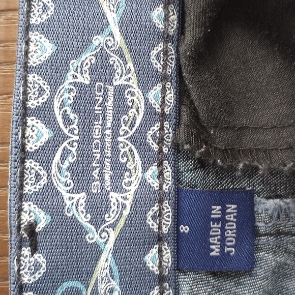 [18] Bandolino Blue Ankle Cropped Jeans - Picture 4 of 7